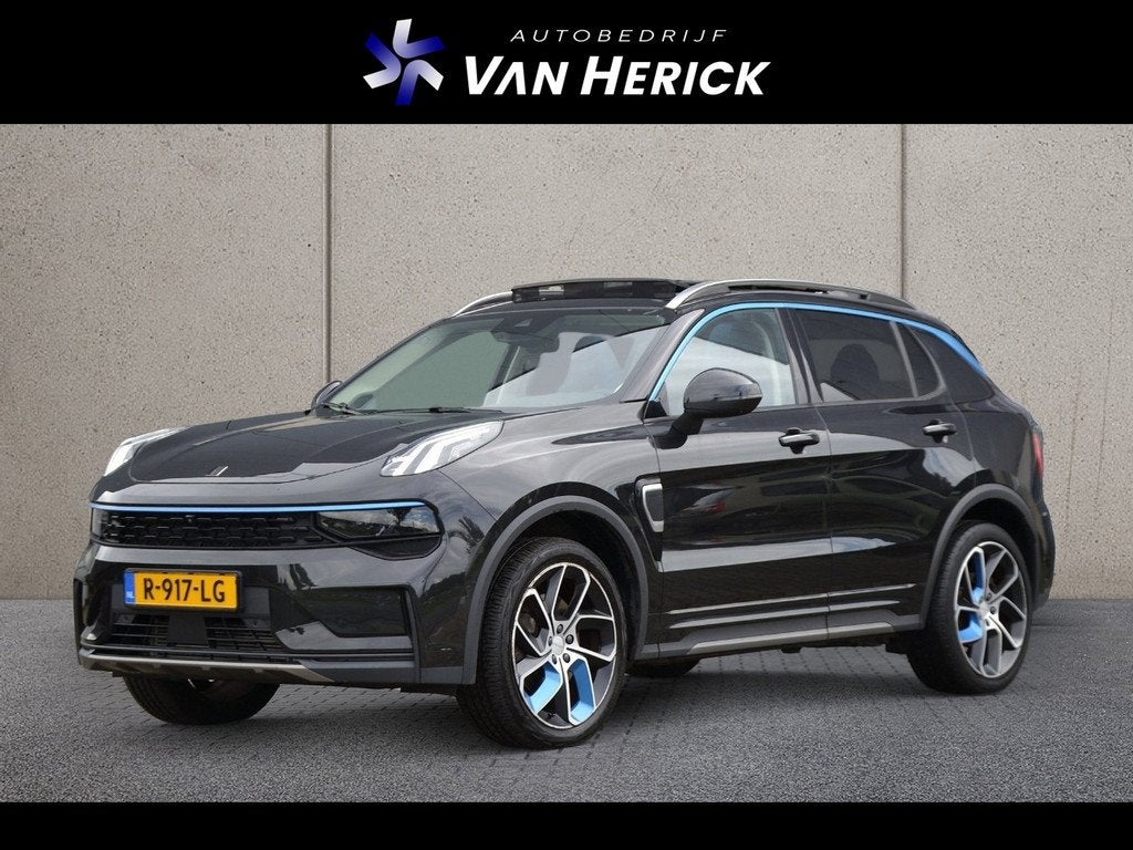 Lynk & Co 01 1.5 Plug-in Hybrid | Panoramadak | 360 Camera |, Euro 6, Bedrijf, 1854 kg, 3 cilinders
