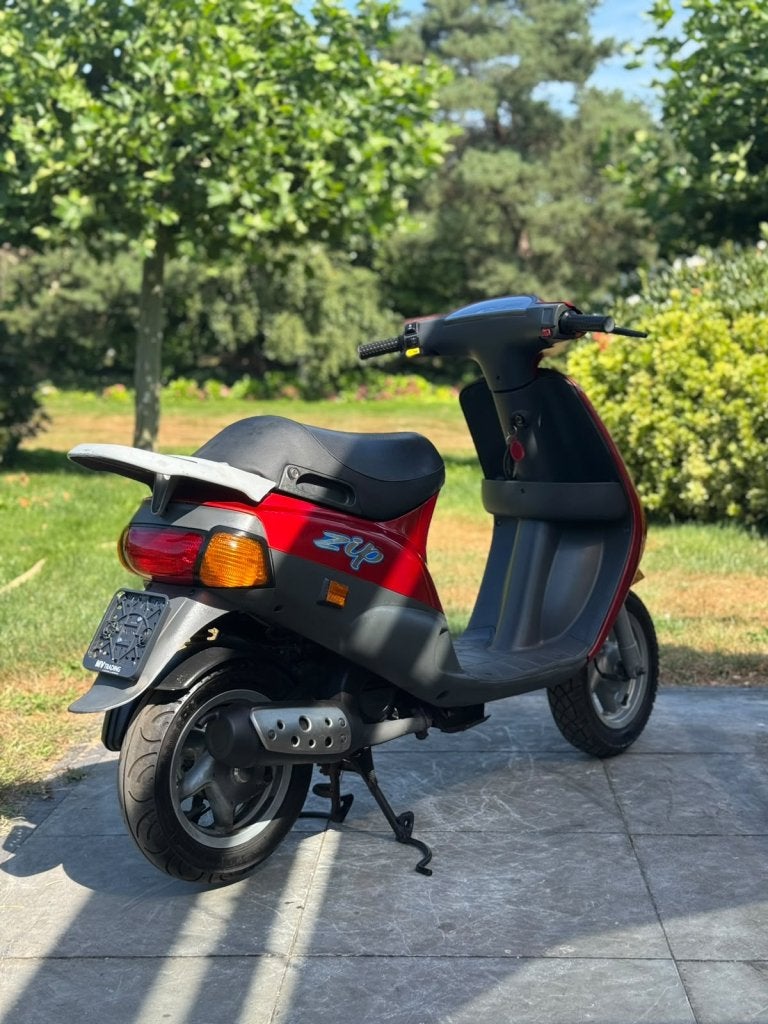 ⭐️Piaggio zip type 2 takt 50cc Brom rood 13802 km⭐️, Fietsen en Brommers, Scooters | Piaggio, Niet ingevuld, Niet ingevuld, Niet ingevuld