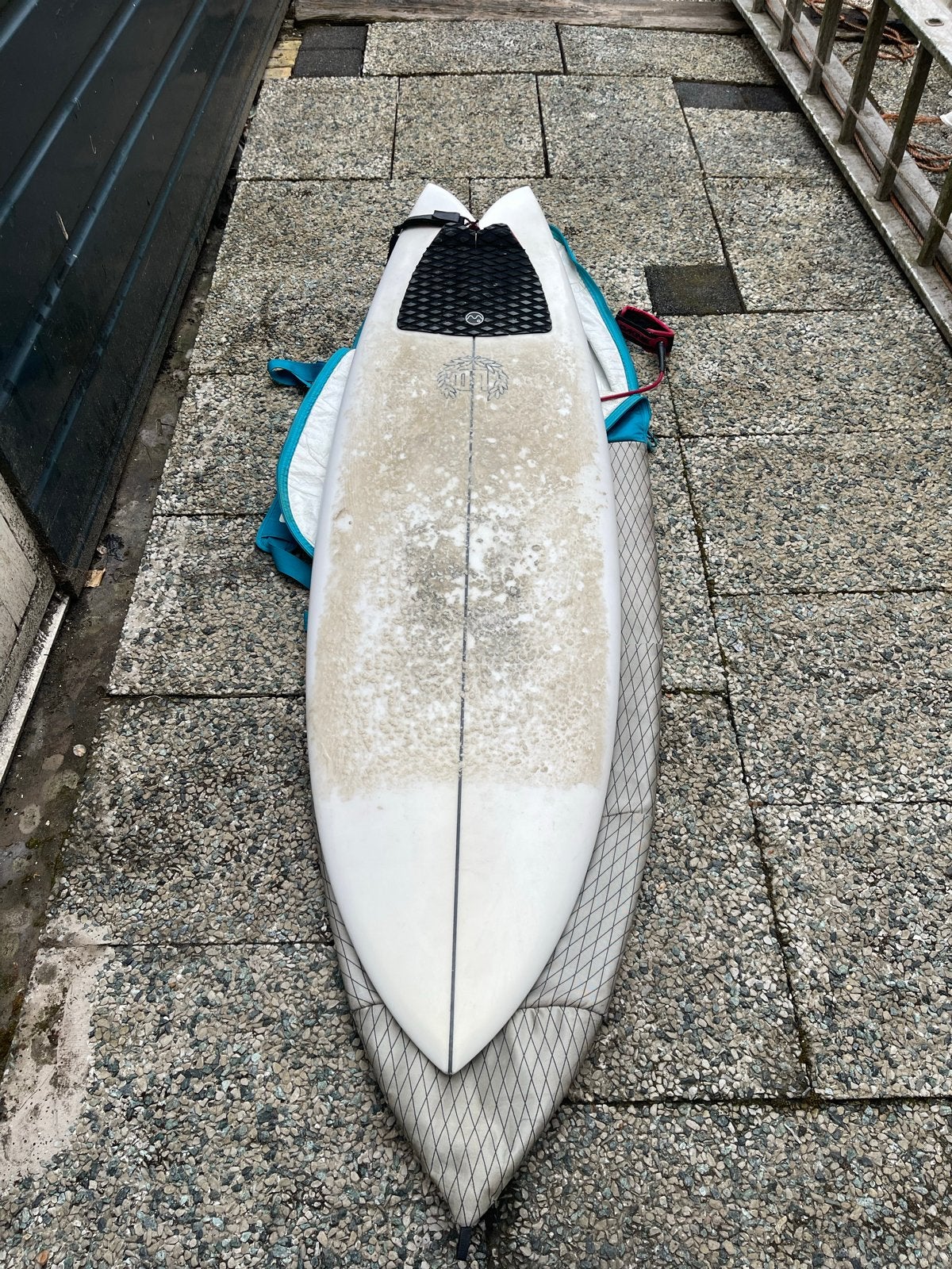 LD fish Shortboard, Watersport en Boten, Ophalen, Zo goed als nieuw, Shortboard, Met vinnen