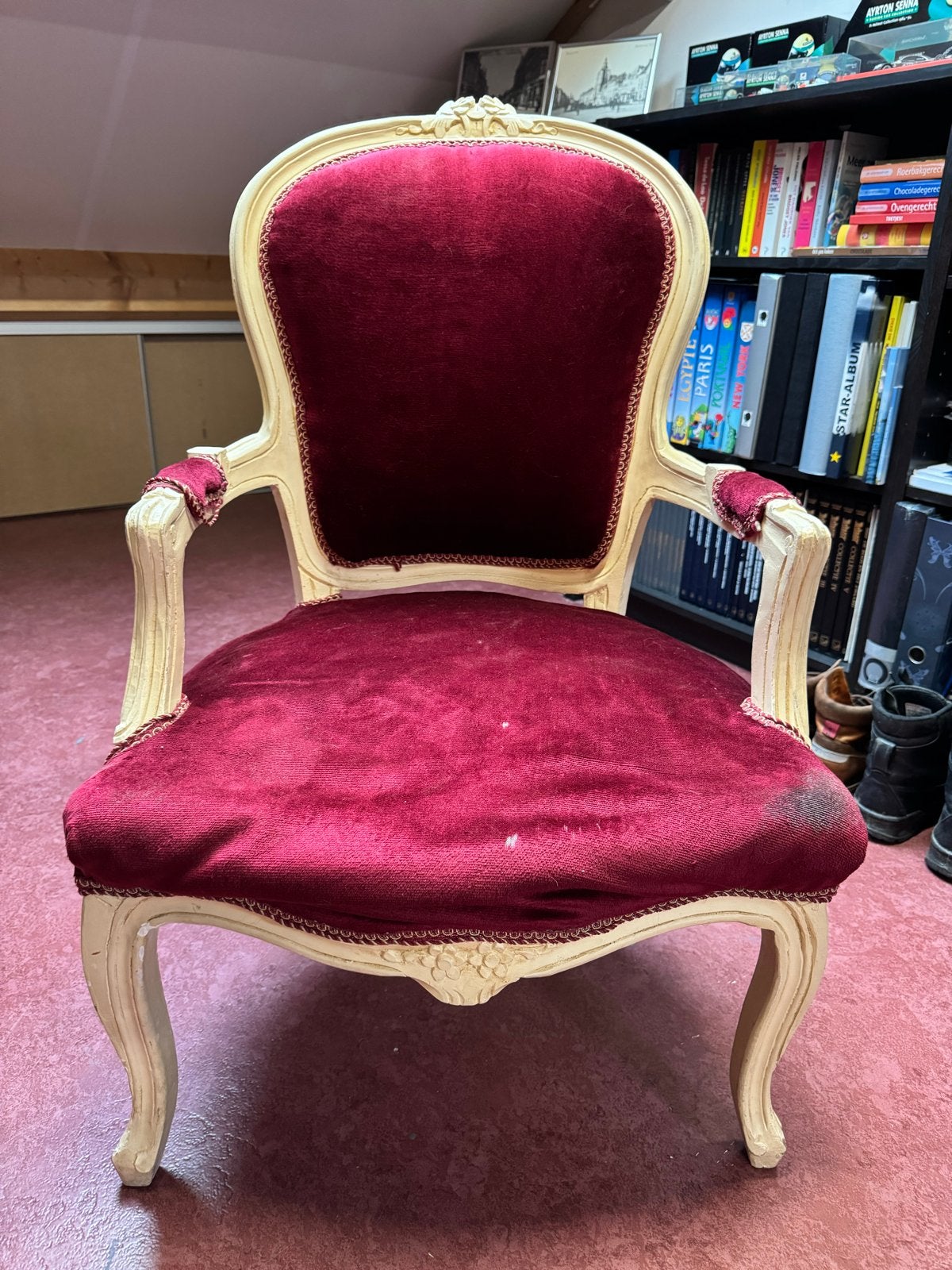 Vintage barok stoel met rode velours bekleding, Ophalen