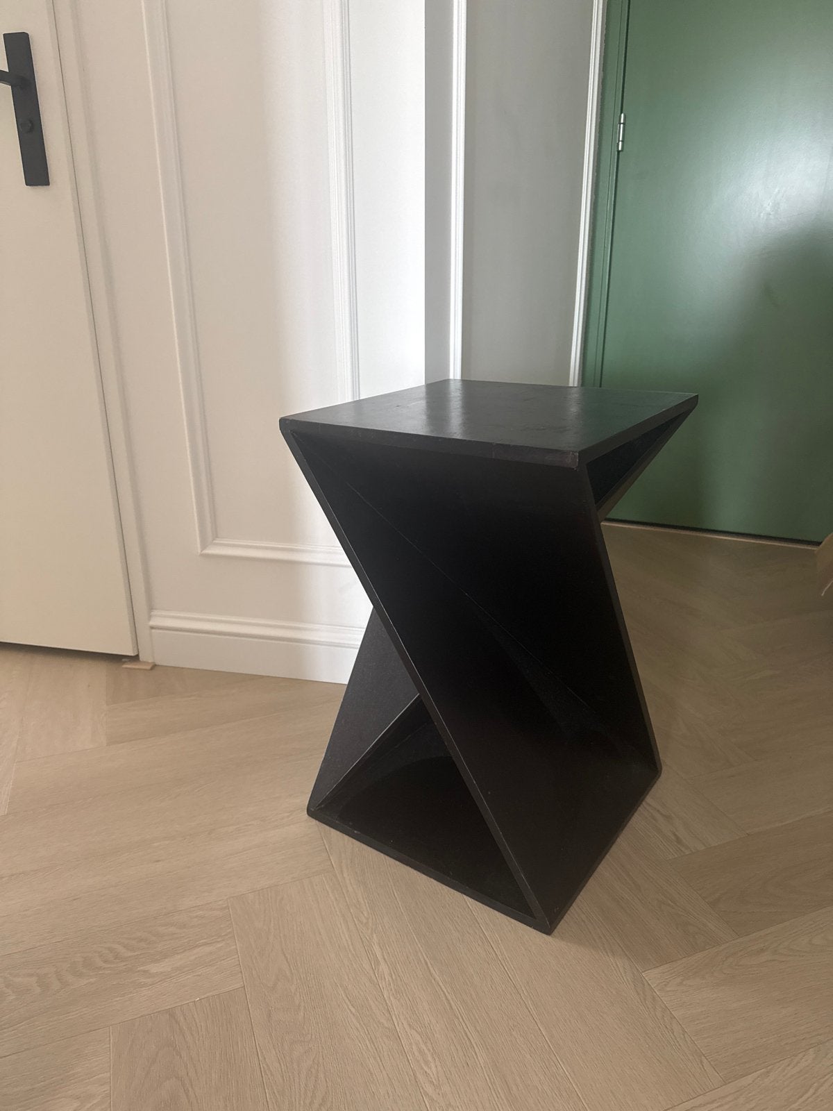 WOOOD Bijzettafel Ikem Acaciahout - 61 cm hoog, Ophalen, Minder dan 55 cm, Gebruikt, Vierkant