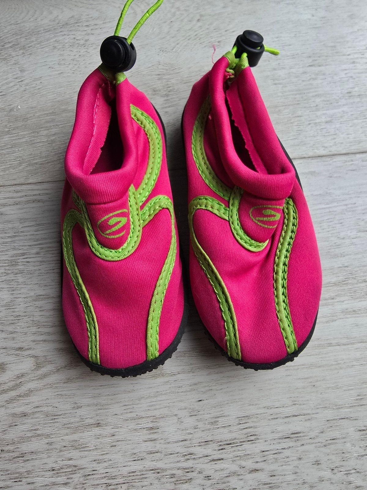 Galop waterschoenen maat 25 - Ideaal voor zwemles/vakantie, Gebruikt, Jongen of Meisje, Galop, Schoenen