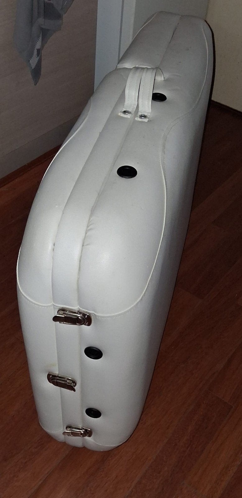 Witte opvouwbare massagetafel met diverse opzetstukken, Ophalen, Zo goed als nieuw, Massagetafel