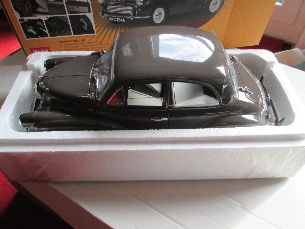 1963 Morris Minor 1000 Saloon 1:12 kein 1:18 Farbe taupe, Ophalen of Verzenden, Zo goed als nieuw, 1:9 t/m 1:12, Auto