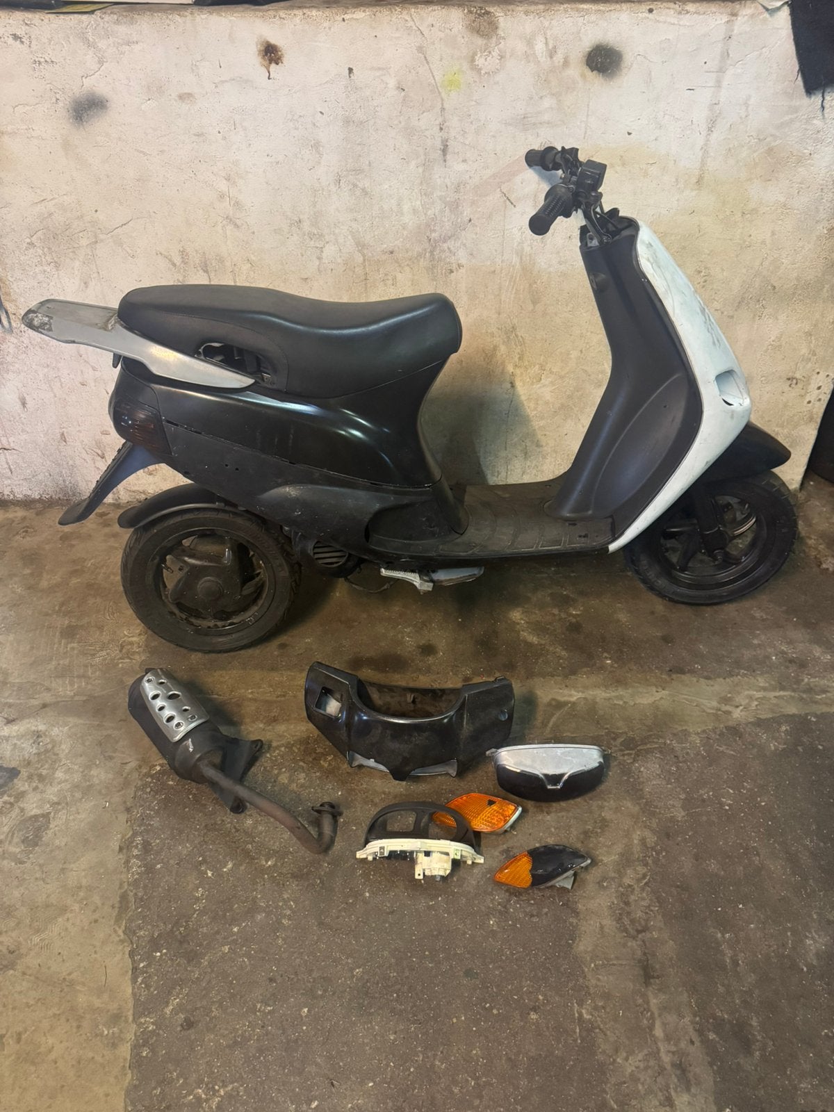 Zip type 2/3 50cc zonder 123, Fietsen en Brommers, Ophalen, Zo goed als nieuw, Blok, Piaggio