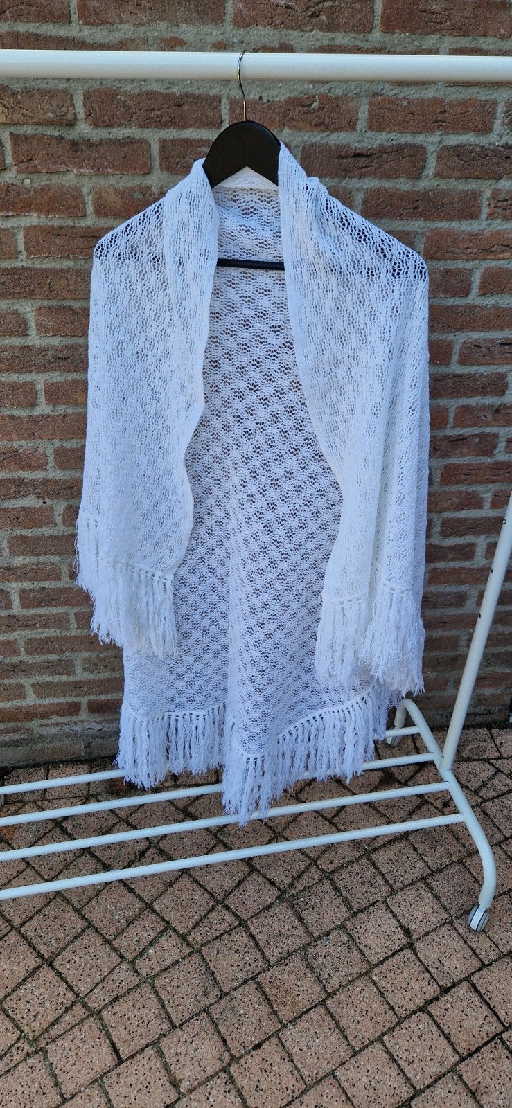 Wit gebreid vest/stola met franjes, Carnaval, Ophalen, Maat 38/40 (M), Onbekend