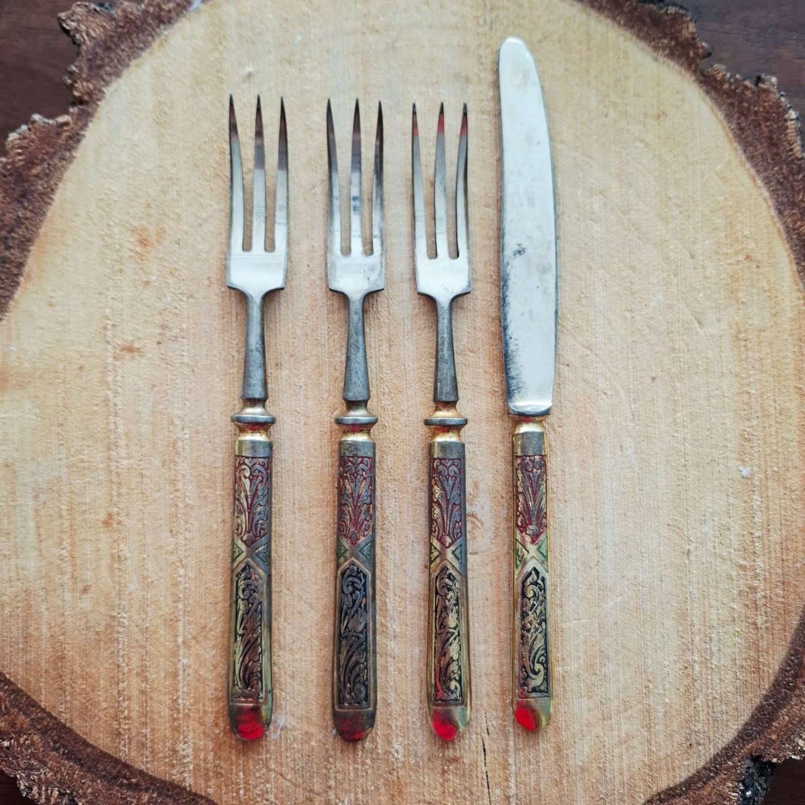 Verzilverd (reis)bestek met gegraveerde florale handvatten, Ophalen of Verzenden