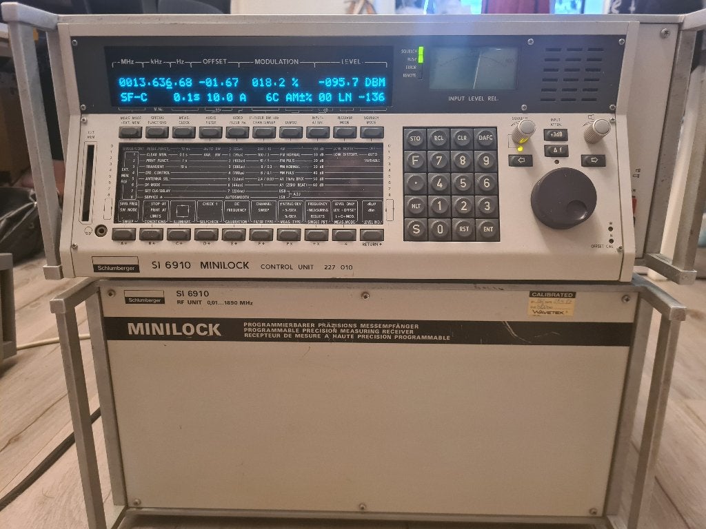 Schlumberger Minilock 6910 meetontvanger, Telecommunicatie, Zenders en Ontvangers, Ophalen, Gebruikt, Ontvanger
