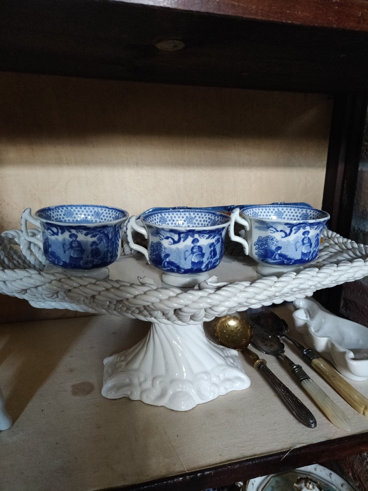 Drie kleine koffiekopjes, Ophalen of Verzenden