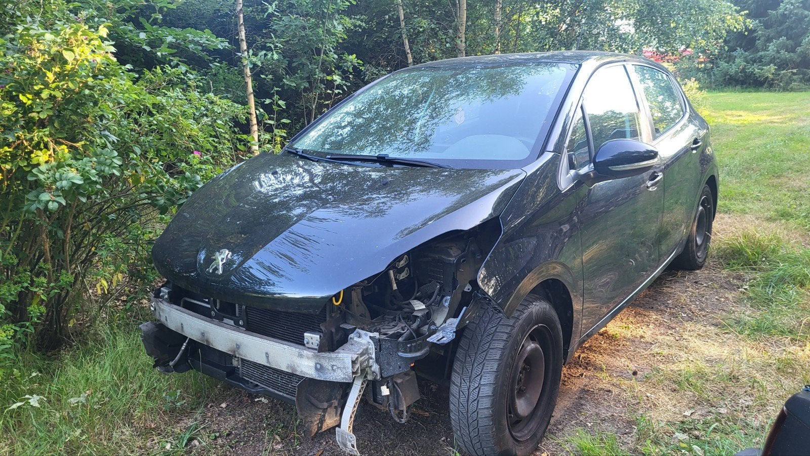 Peugeot 208 uit 2016 (facelift)  in onderdelen te koop, Ophalen of Verzenden, Peugeot