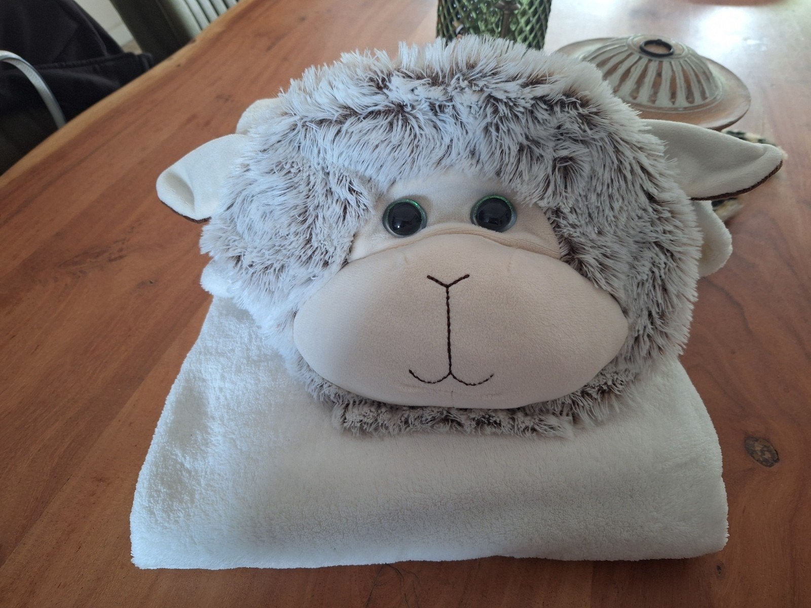 Leuke zachte deken met schaaphoofd en staartje, Ophalen, Beige, Fleece, Deken of Dekbed