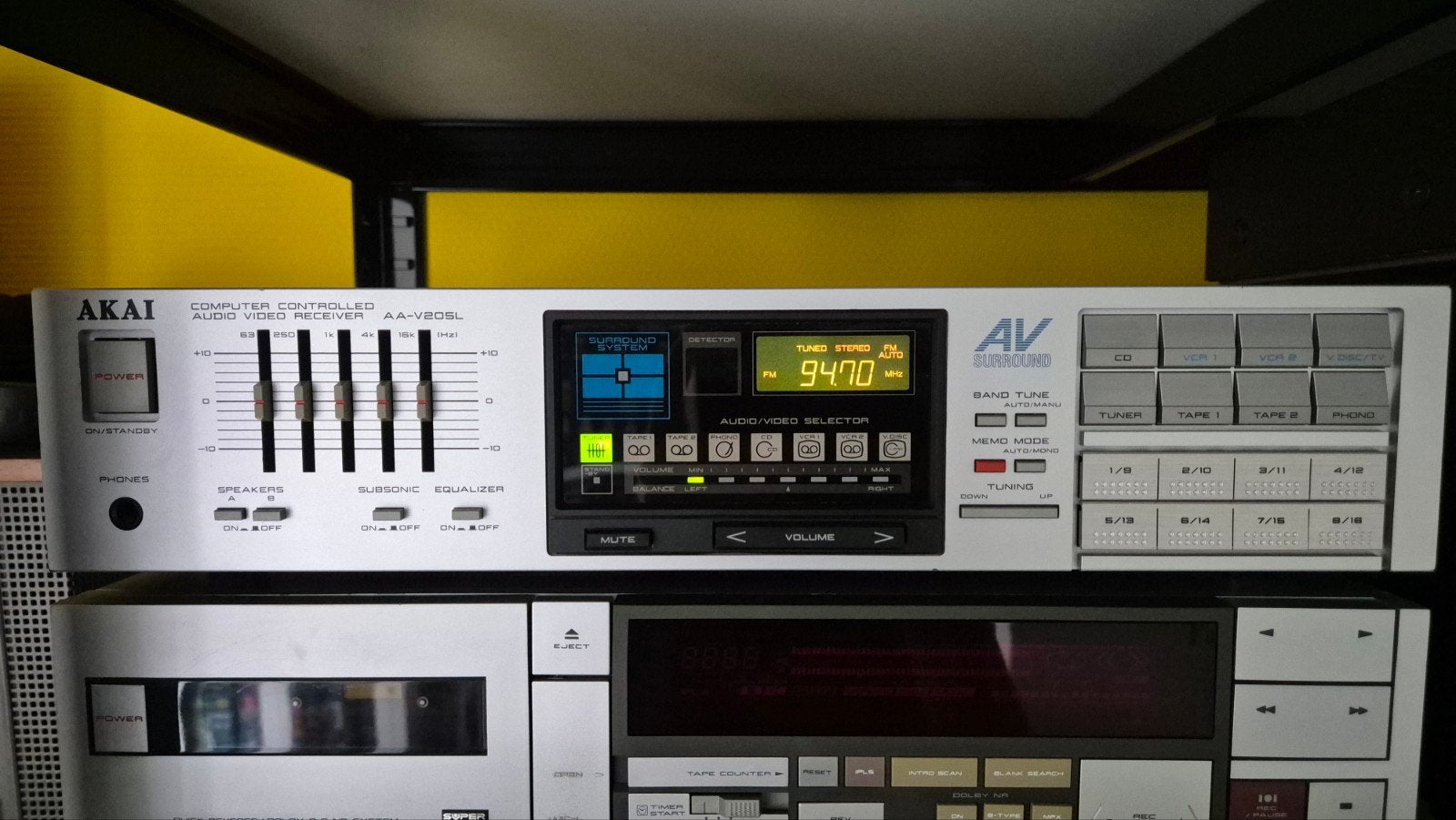 Akai AA-V205L stereo receiver, Overige merken, Gebruikt, Ophalen of Verzenden, 60 tot 120 watt