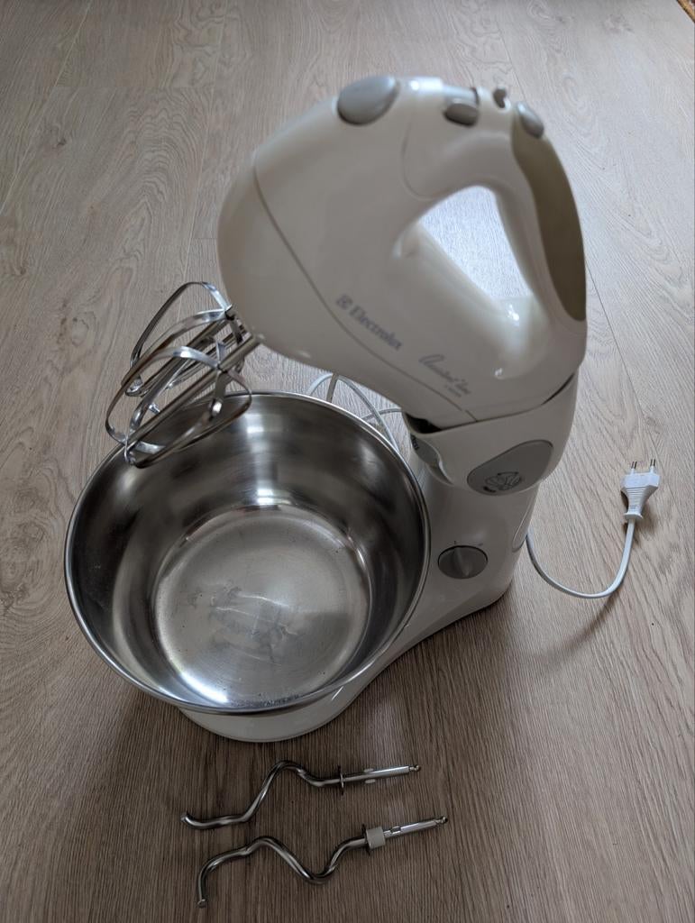 Electrolux Assistent Mengkom Mixer met Gardes, 2 tot 3 liter, Ophalen, Gebruikt, 3 snelheden of meer