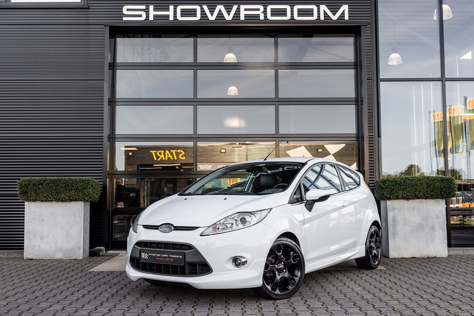 Ford Fiesta  ST-Line, Metal, 1.6, 120 PK, Goed onderhouden!, Wit, Bedrijf, Handgeschakeld, Fiësta