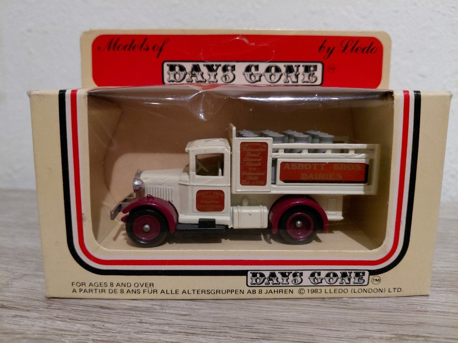Days Gone Lledo Abbott Bros Dairies Melkvrachtwagen, Overige merken, Auto, Verzenden, Groter dan 1:32