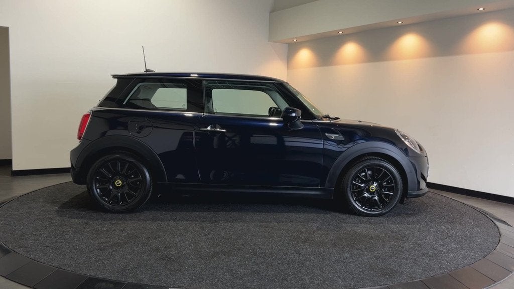 MINI Electric MINI Electric Collection 33 kWh | Head-up Disp, Auto's, Mini, Gebruikt, Met garantie (alle), Leder en Stof, Origineel Nederlands