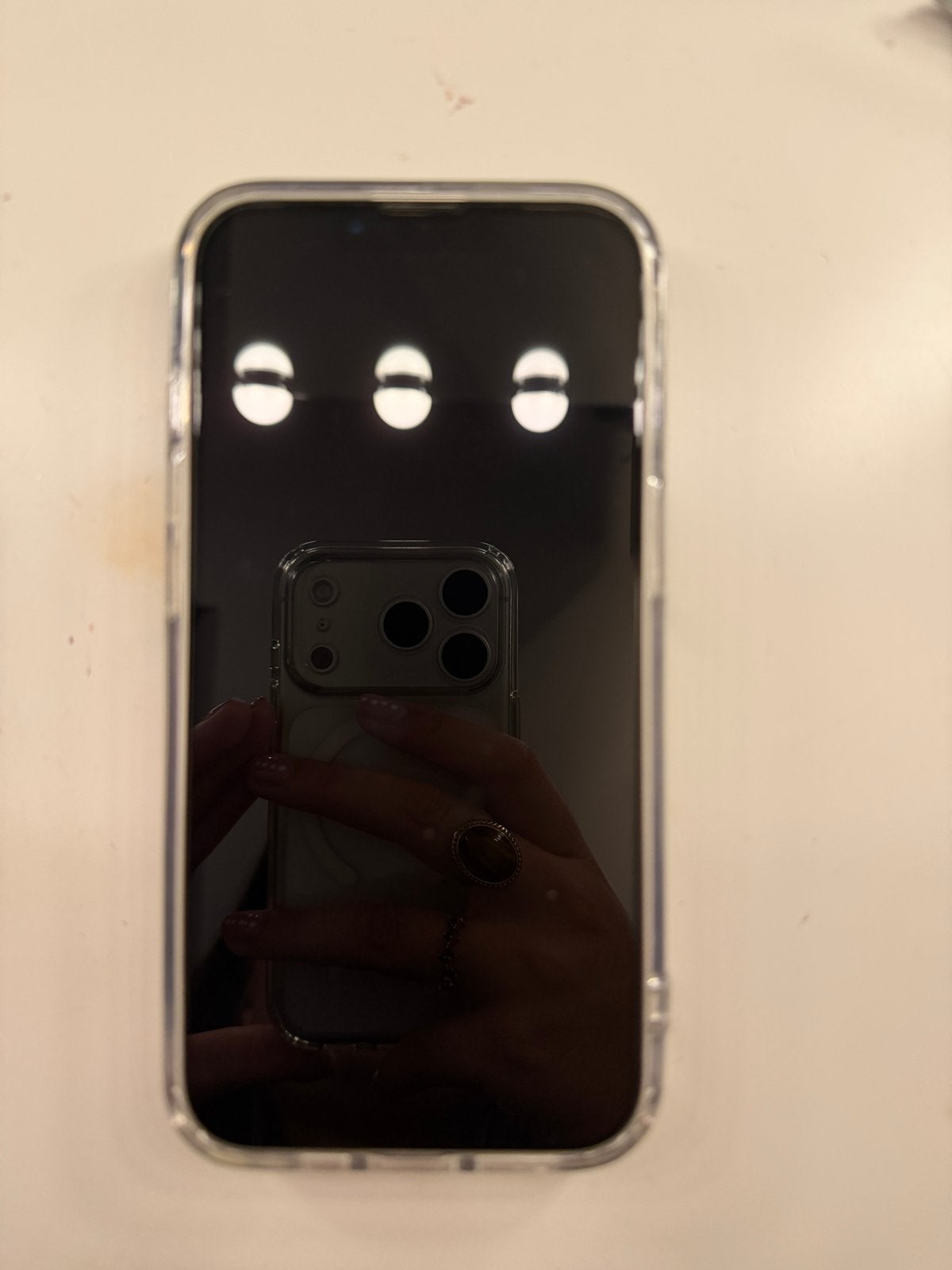 Foto 8 van iPhone 13 - Roze - Zeer nette staat, krasvrij