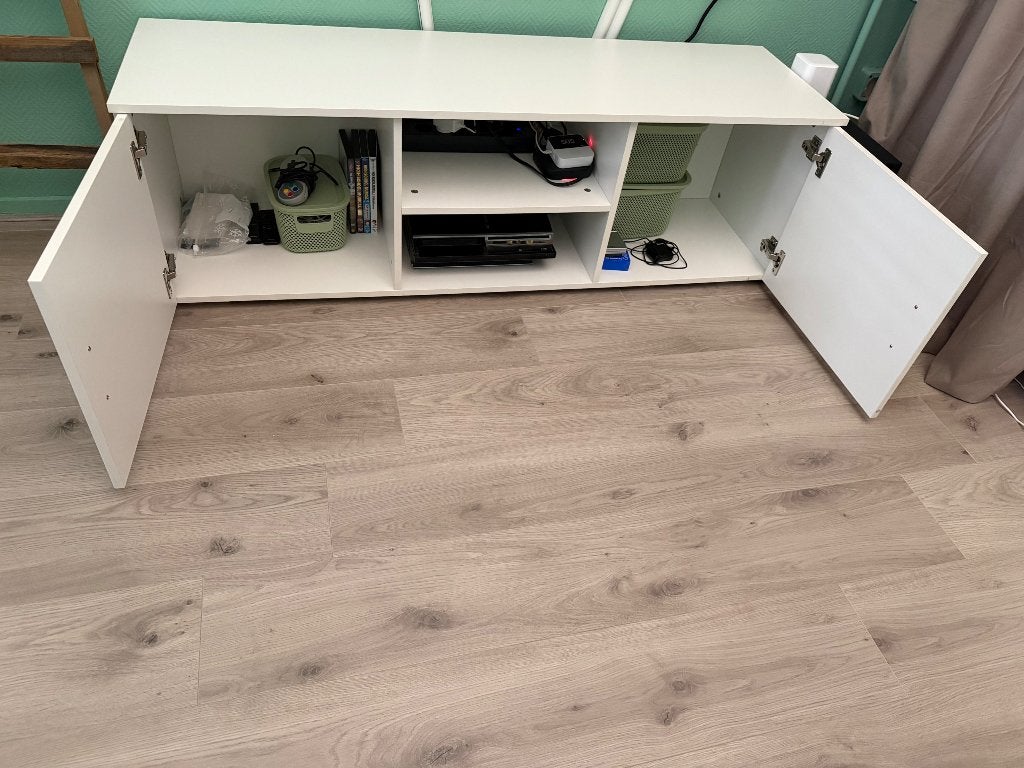 Mooi wit hoogglans tv kastje, Ophalen, Overige materialen, 100 tot 150 cm, Zo goed als nieuw