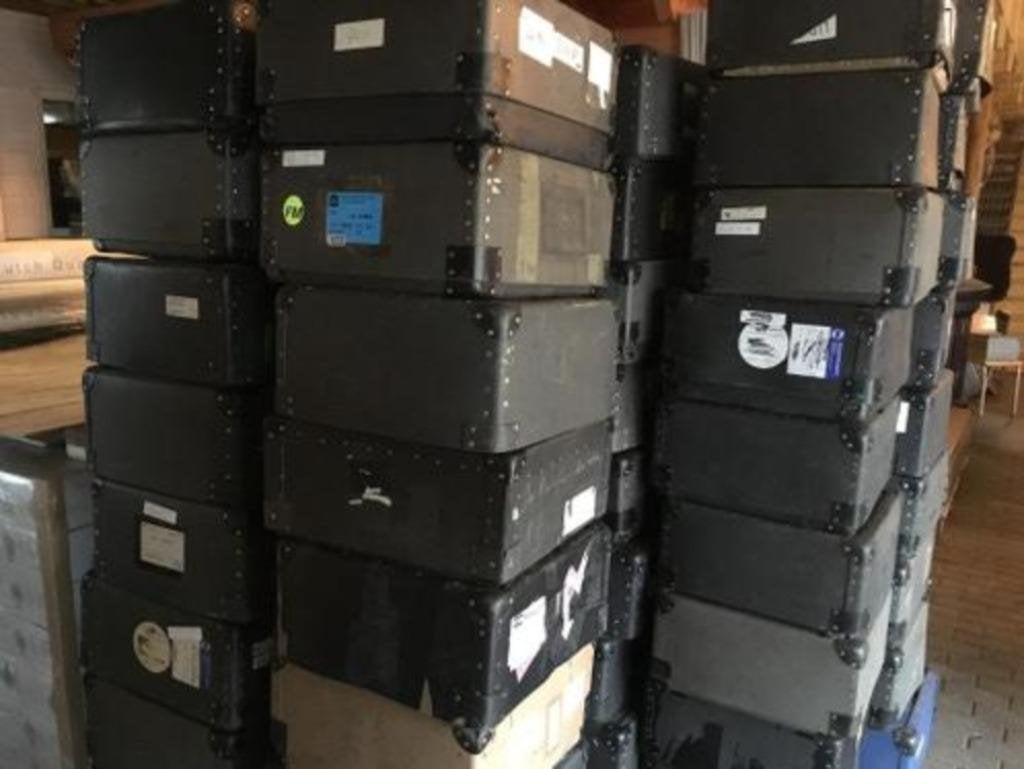 Oude Filmdozen ook zeer geschikt als drumkoffer, snare drums, Muziek en Instrumenten, Behuizingen en Koffers, Ophalen, Gebruikt