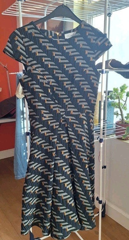 Closet London jurk met geometrisch patroon, Kleding | Dames, Ophalen, Closet London, Zwart, Maat 42/44 (L)