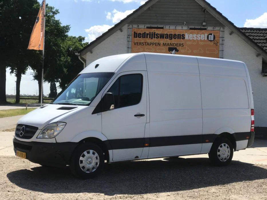 Mercedes-Benz Sprinter 213 2.2 CDI Euro 5 Automaat L2H2 Trek, Auto's, Euro 5, Gebruikt, 4 cilinders, Trekhaak