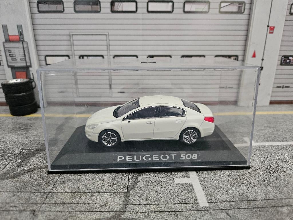Norev Peugeot 508 2010 1/43 in box, Ophalen of Verzenden, Gebruikt, Auto, Norev