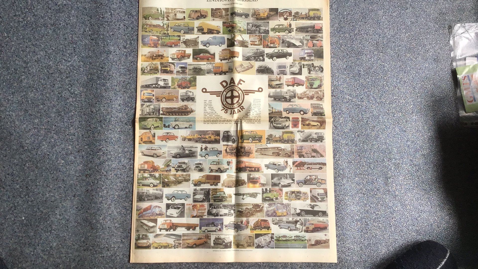 DAF JUBILEUM KRANT EINDHOVENS DAGBLAD 14 PAGINA,S 2003, Ophalen of Verzenden, Zo goed als nieuw, Overige merken