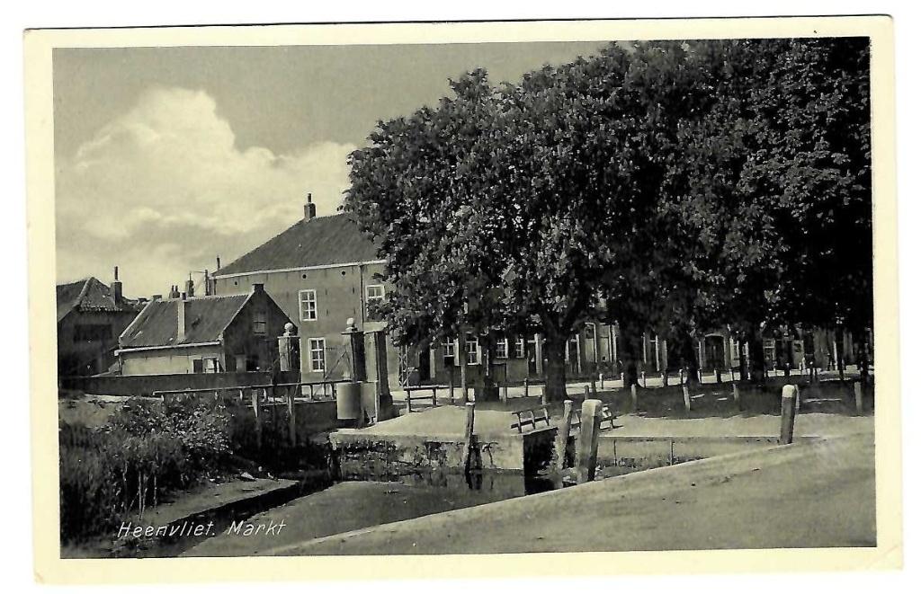 Heenvliet - Markt, Verzamelen, Ansichtkaarten | Nederland, Verzenden, 1920 tot 1940, Ongelopen, Zuid-Holland