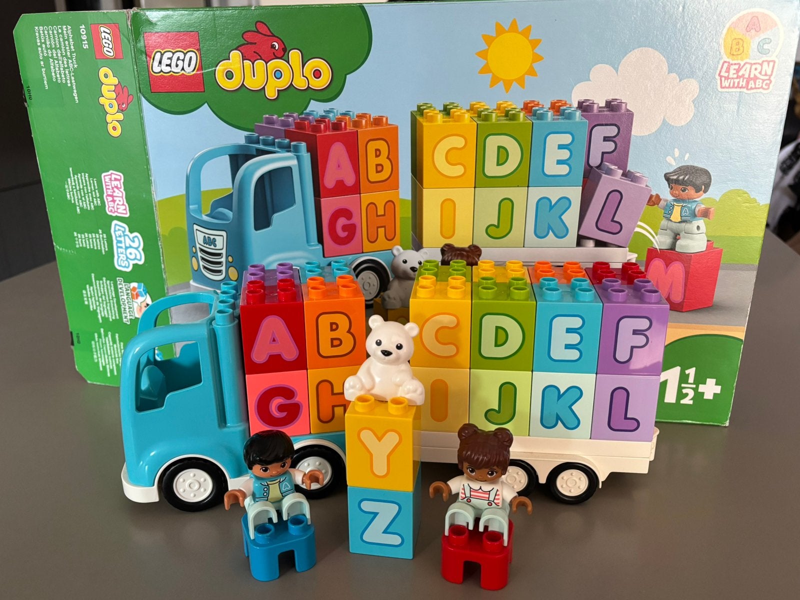 Lego Duplo 10915 alfabet vrachtwagen, Compleet, Overige thema's, Ophalen of Verzenden, Zo goed als nieuw