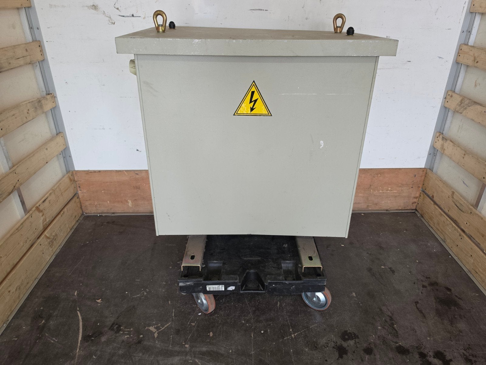 Transformator 250Kva 3x230v naar 3x400v, Ophalen of Verzenden, Gebruikt, Overige typen