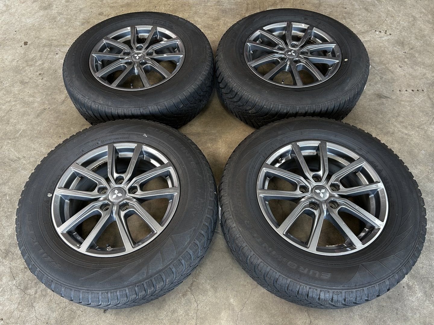 16 inch velgen + winterbanden Mitsubishi ASX | Outlander, Auto-onderdelen, -, Banden en Velgen, Gebruikt, 215 mm