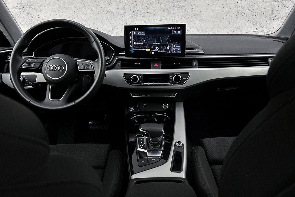 Audi A4 Limousine 35 TFSI Advanced Edition | LED koplampen |, 12 maanden, Stof, Gebruikt, Euro 6