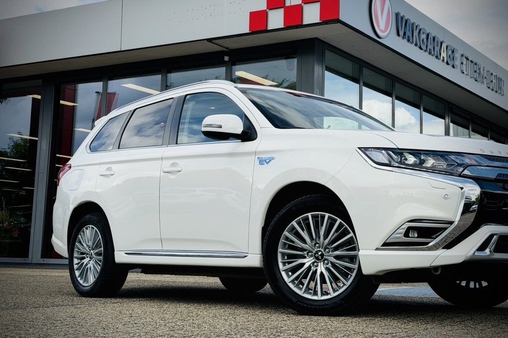 Mitsubishi Outlander 2.4 PHEV Intense | STOELVERWARMING | CR, Automaat, 12 maanden, Euro 6, 4 cilinders