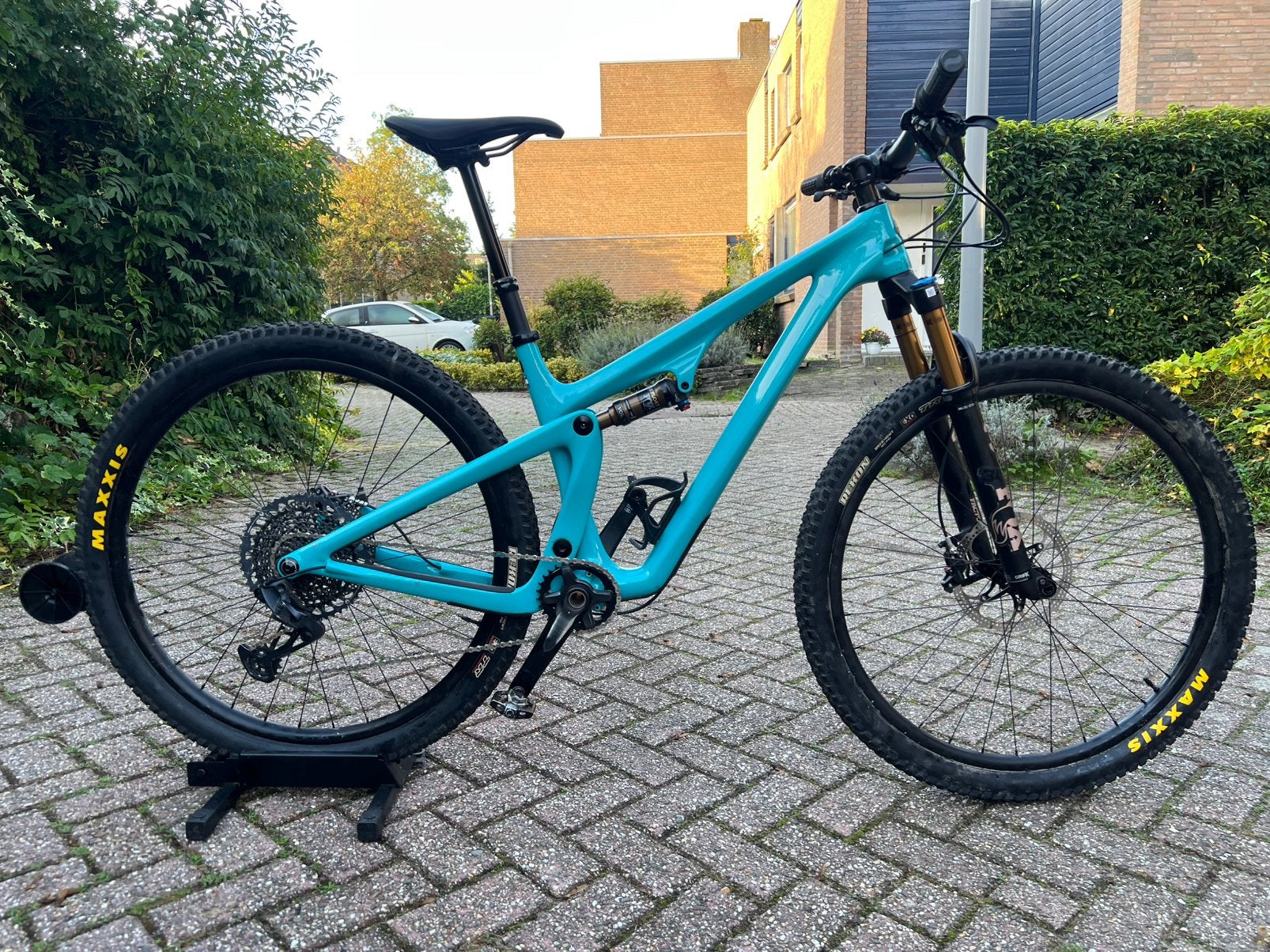 Yeti sb100 turq maat M custom, Fully, Ophalen, Zo goed als nieuw, Overige merken