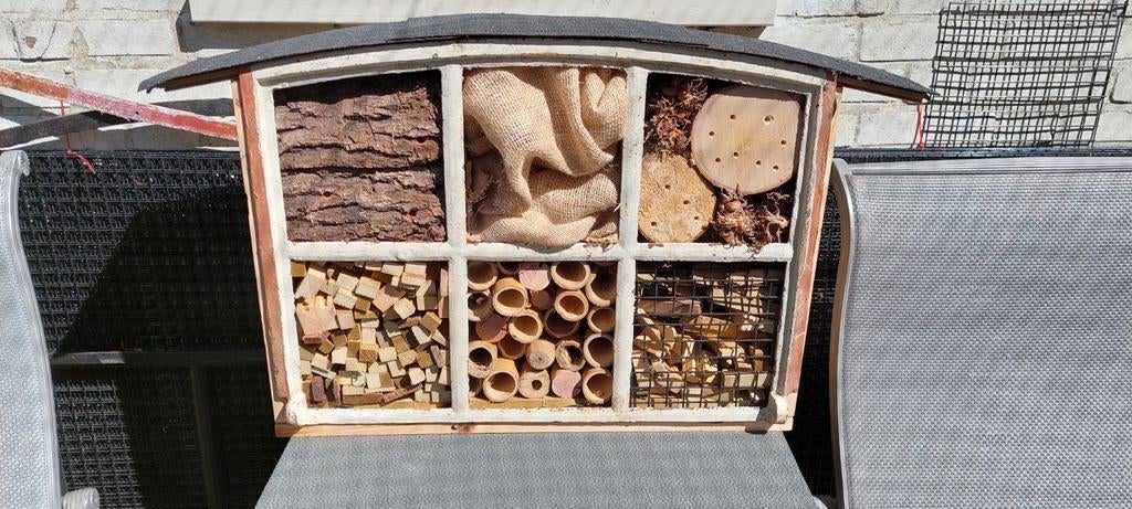 Insectenhotel / Bijenhotel, Ophalen, Gebruikt