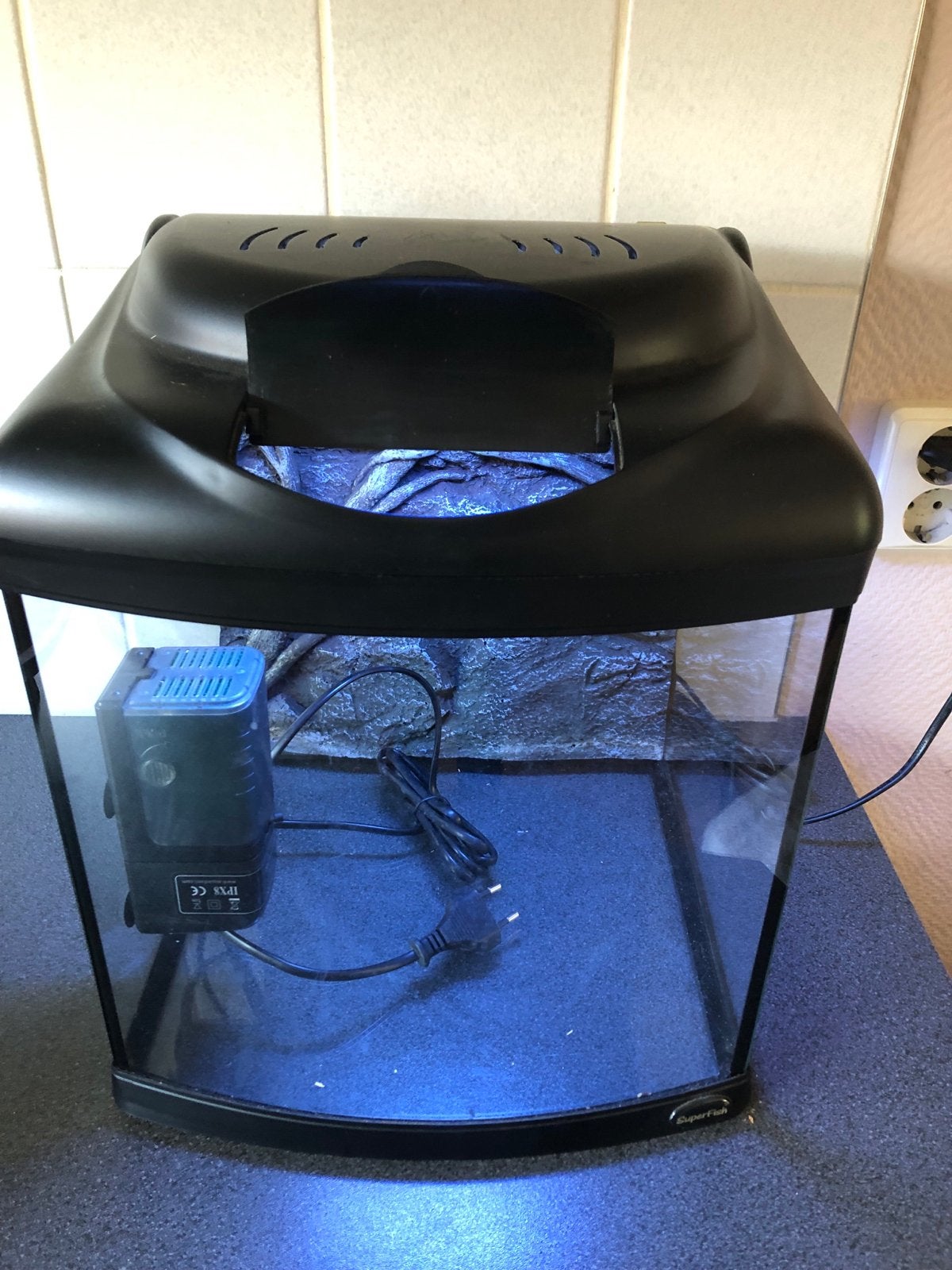 Aquarium, Ophalen, Inclusief toebehoren, Zo goed als nieuw, Leeg aquarium