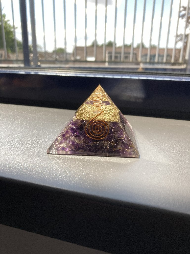 Orgonite Piramide Amethist, Ophalen of Verzenden, Zo goed als nieuw