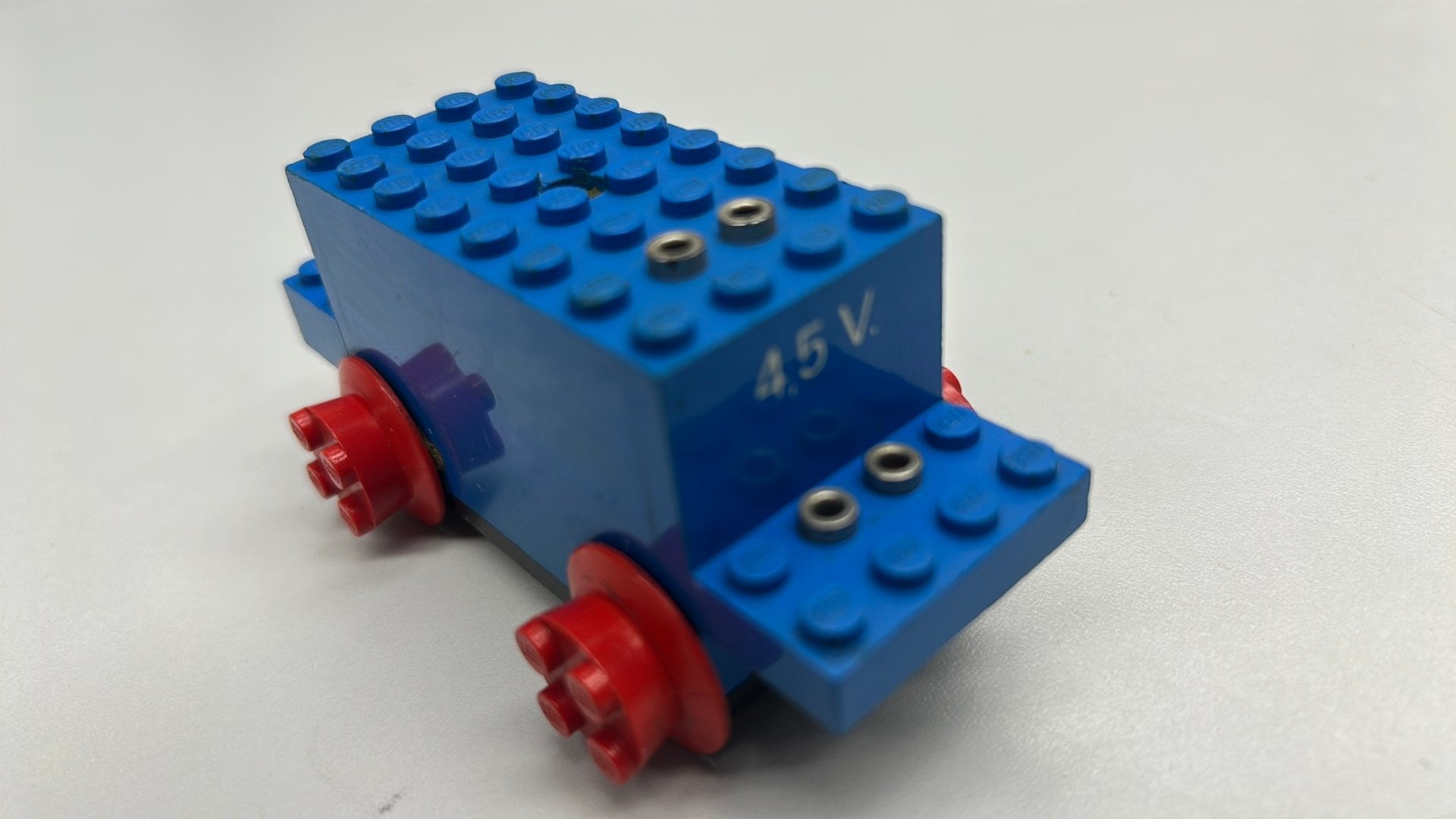 SB2986 Lego trein motor 4,5v. In zeer nette staat., Kinderen en Baby's, Speelgoed | Duplo en Lego, Ophalen of Verzenden, Zo goed als nieuw
