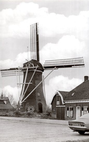 (ZH021) Ansichtkaart Abbenbroek molen De Hoop 1977 Opel, Verzamelen, Ophalen of Verzenden, 1960 tot 1980, Ongelopen, Zuid-Holland