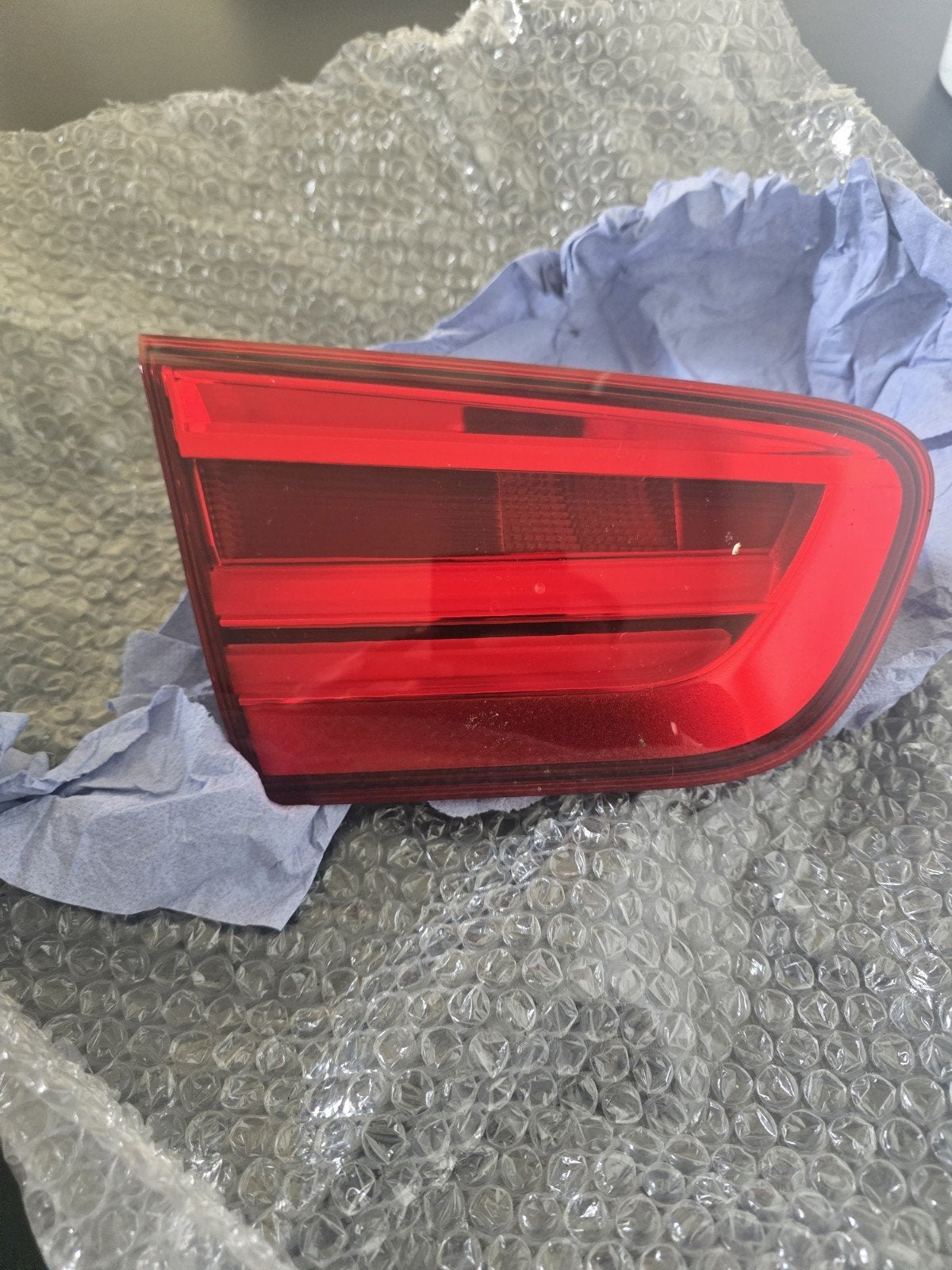 BMW F20 Facelift LCI Achterlichten - Links Glas Gebroken, Ophalen, Gebruikt, BMW