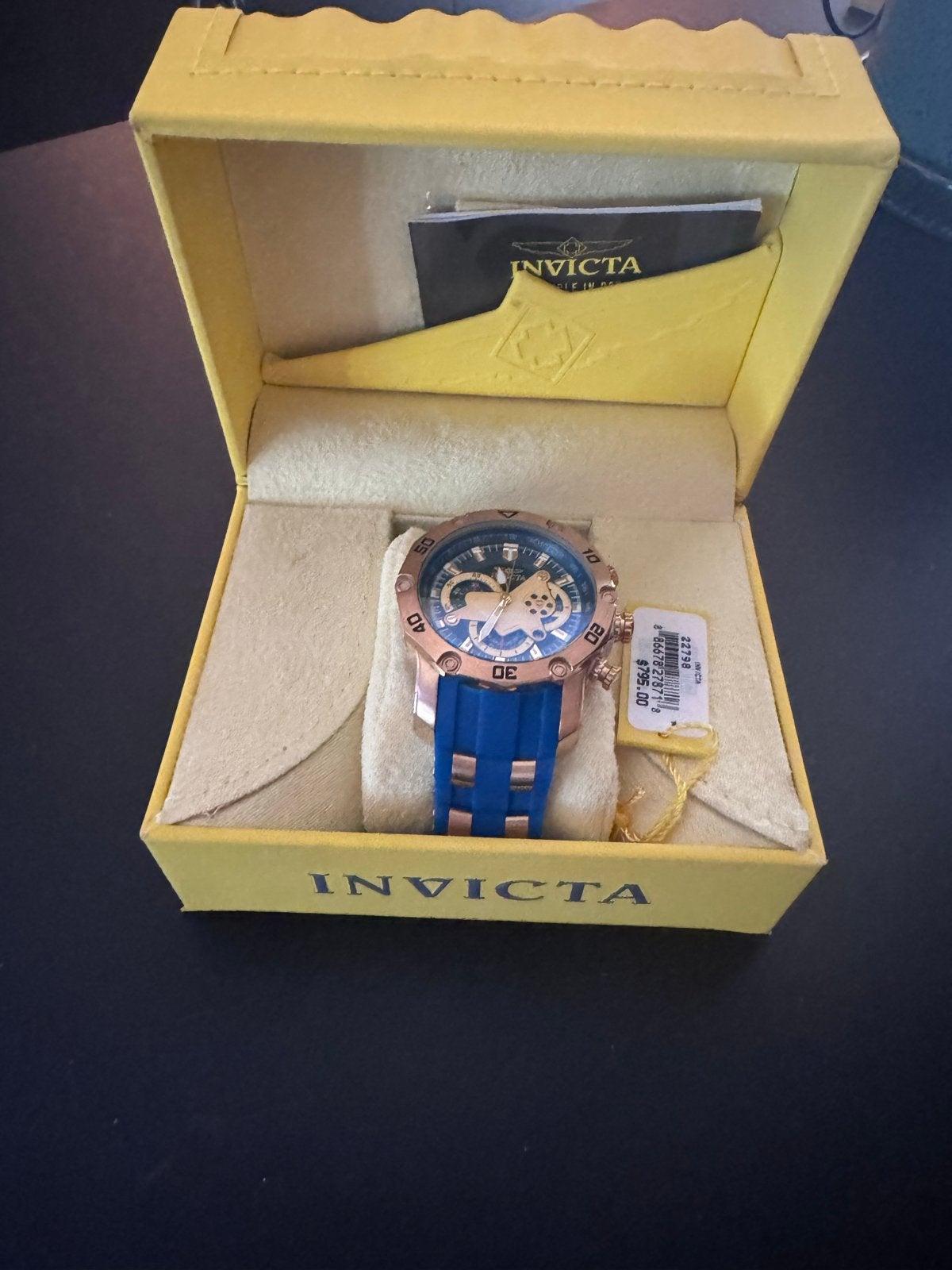 Invicta Polshorloge - Nieuw in doos, Sieraden, Tassen en Uiterlijk, Horloges | Heren, Overige materialen, Polshorloge, Nieuw, Kunststof