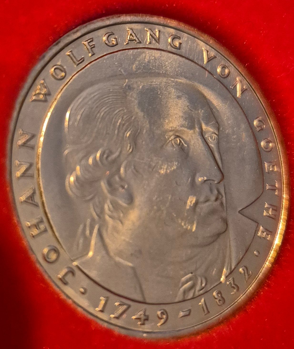 Duitse 5 Mark munt Johann Wolfgang von Goethe 1982, Ophalen of Verzenden, Duitsland, Losse munt