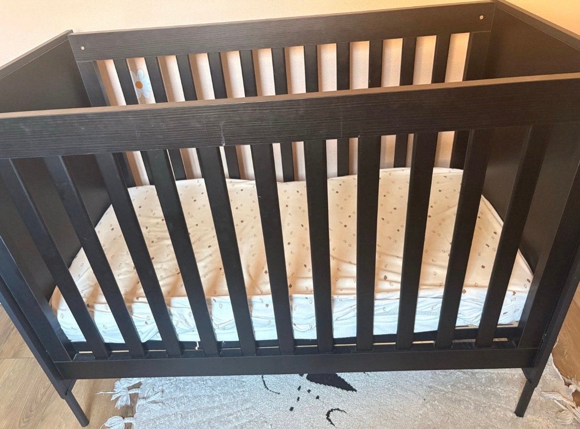 Born Lucky Ledikant Marble Black - Zwart Ledikant, Ophalen, Gebruikt, Ledikant