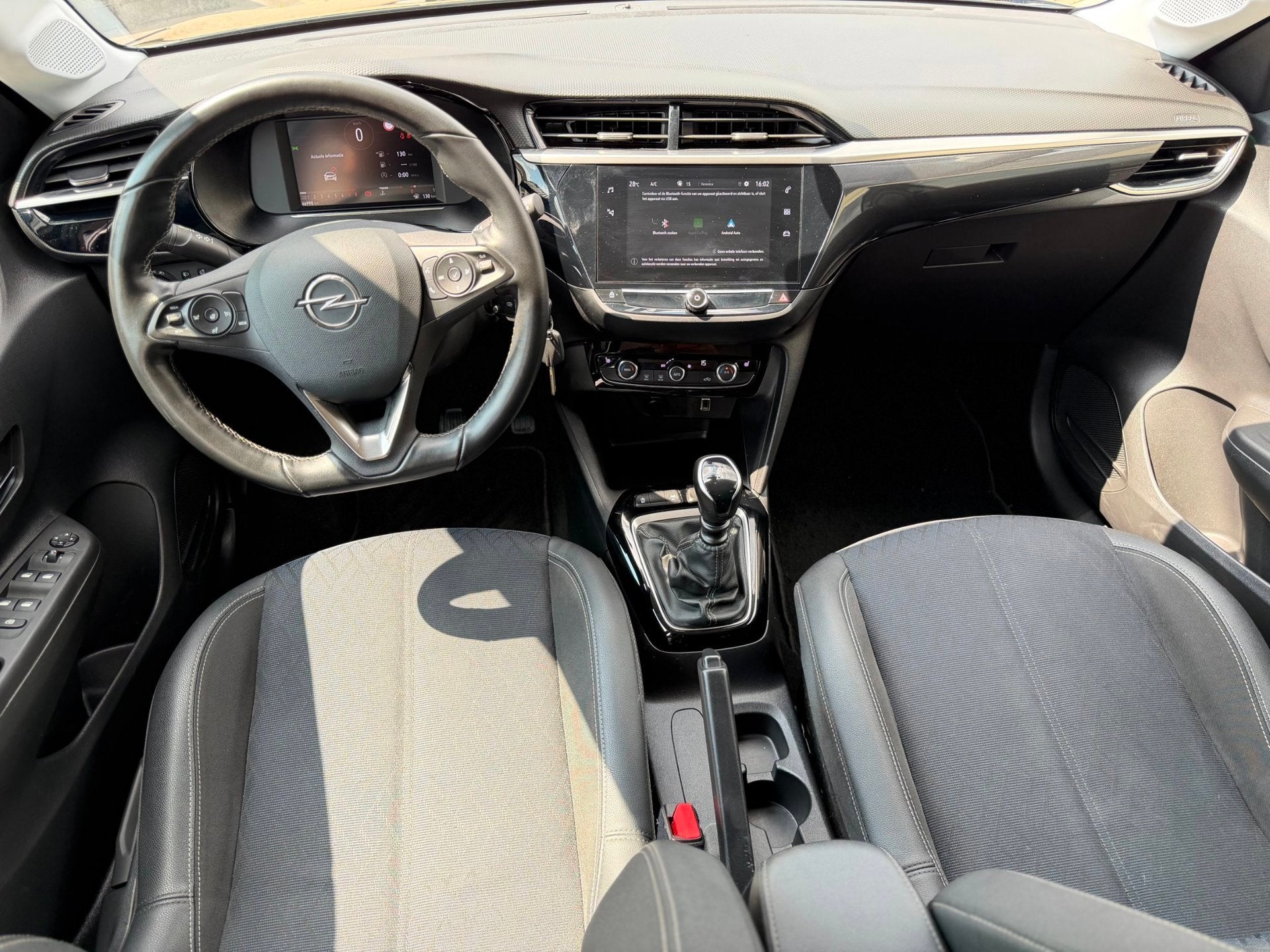 Opel CORSA Opel CORSA 1.2 Ultimate Elegance/ Carplay/ Camera, Auto's, Voorwielaandrijving, 101 pk, Gebruikt, Euro 6