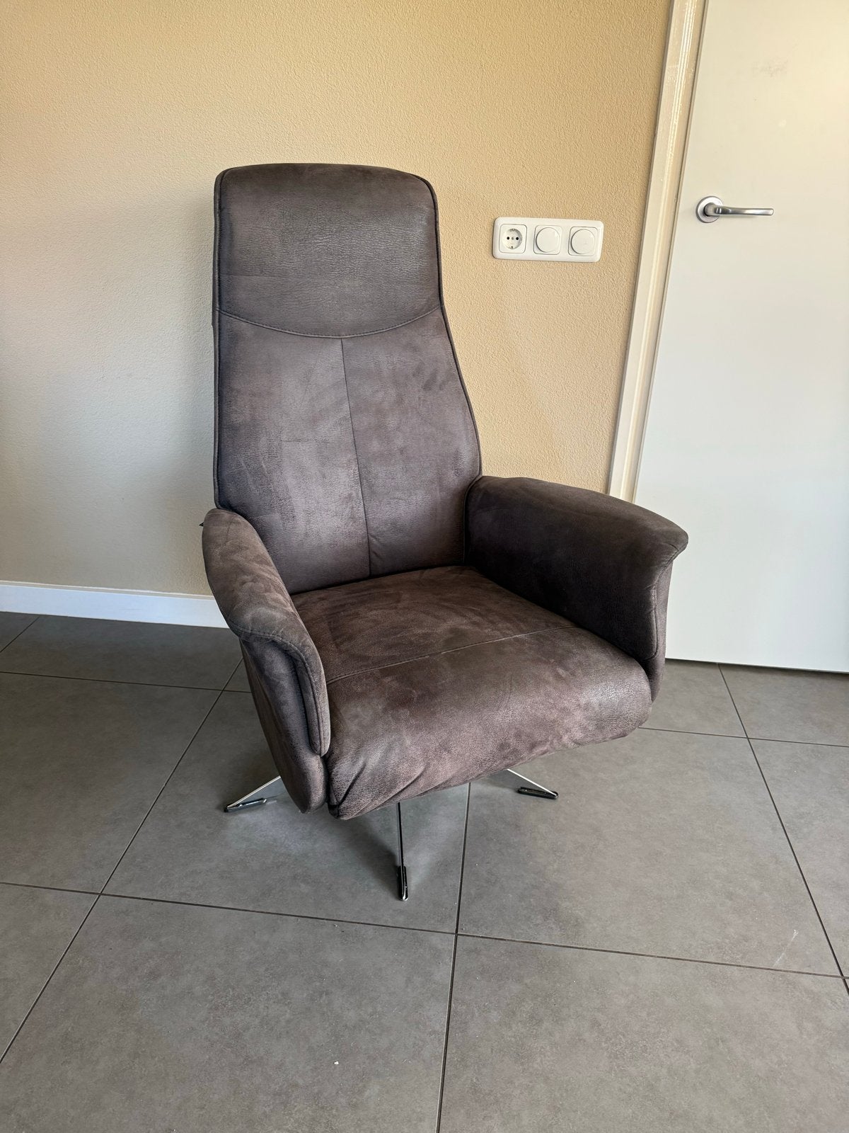 Hjort Knudsen Relaxfauteuil - Bruin, Gebruikt, Ophalen of Verzenden, 50 tot 75 cm, Leer