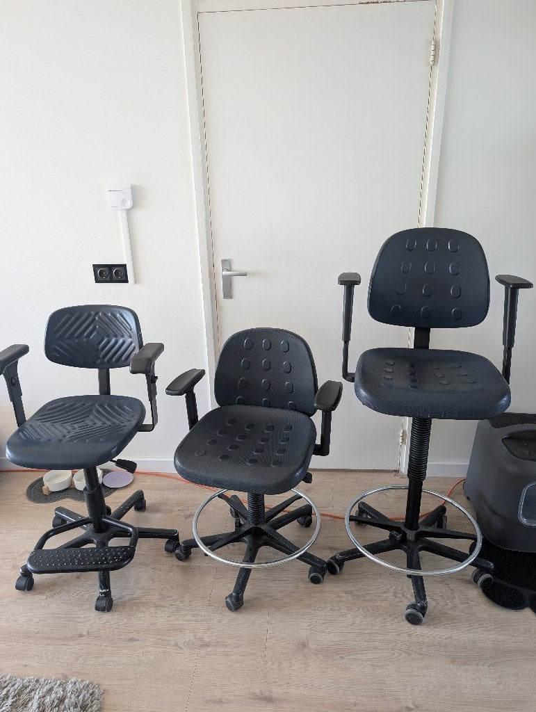 Werkplaats stoelen – Polyurethaan – 5 stuks beschikbaar, Ophalen, Overige materialen, Blauw, Werkplaats of garage stoelen