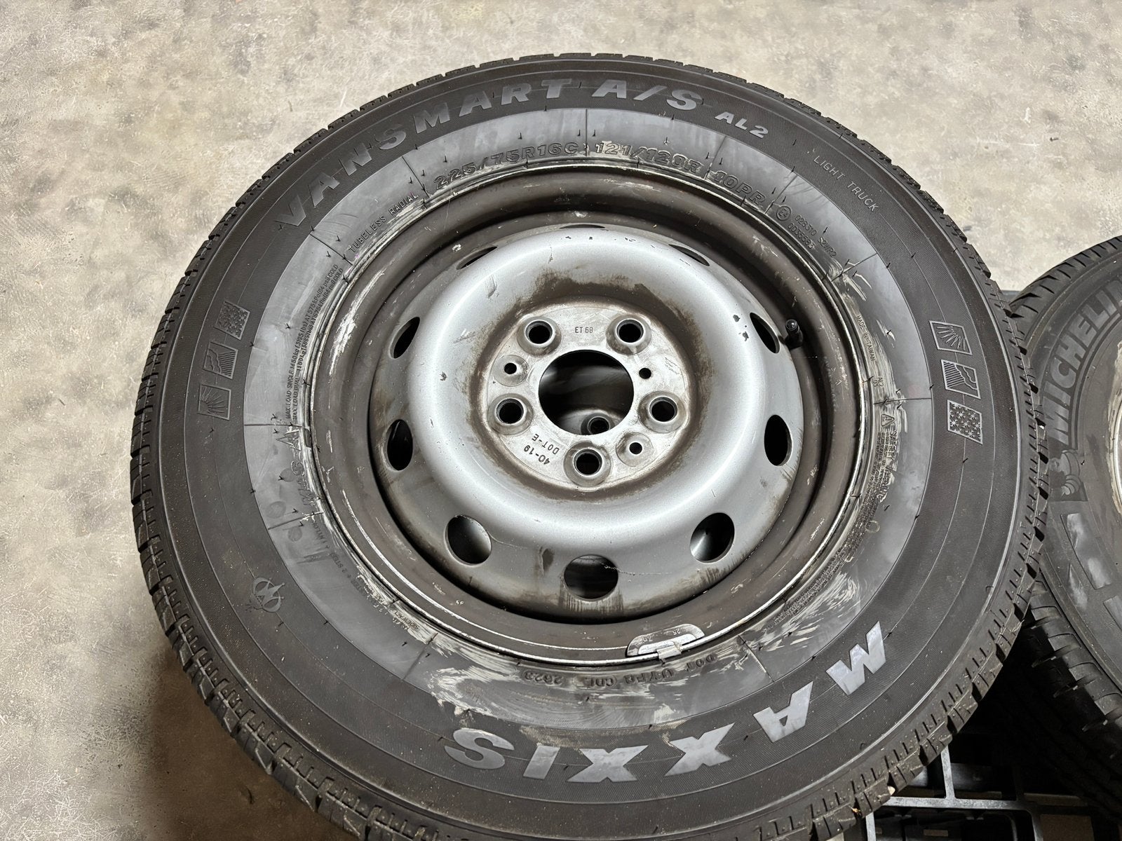2x zomer banden met velg - Vansmart A/S 225/75 R16, Ophalen of Verzenden, Gebruikt