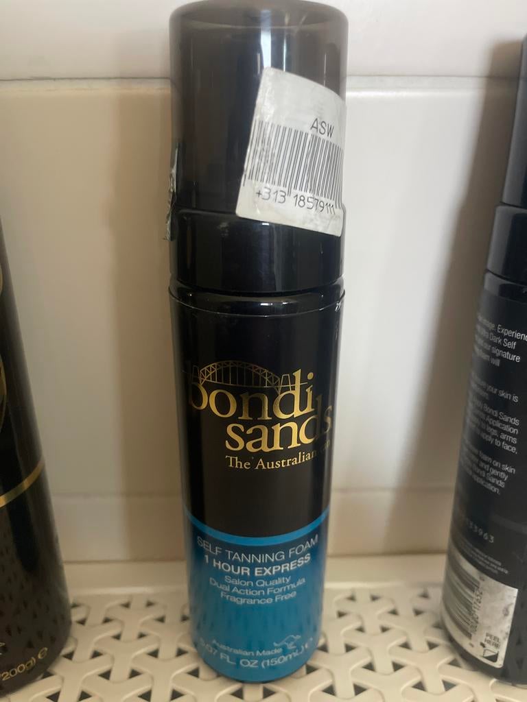 Bondi Sands Zelfbruiner Foam 1 Uur Express, Overige kleuren, Gehele gezicht, Nieuw, Ophalen of Verzenden