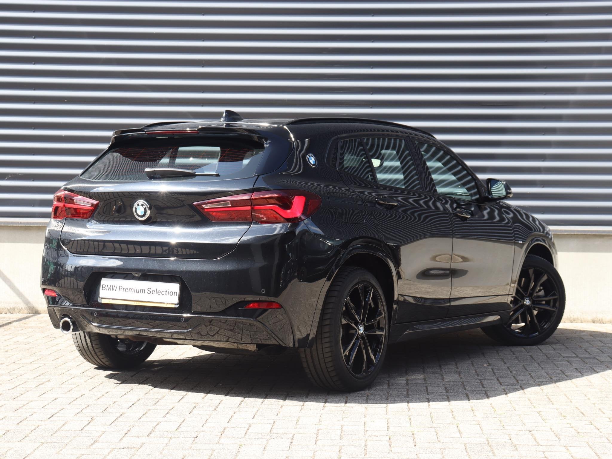 BMW X2 xDrive25e | High Executive | M Sportpakket | Panodak, Automaat, X2, Gebruikt, Met garantie (alle)