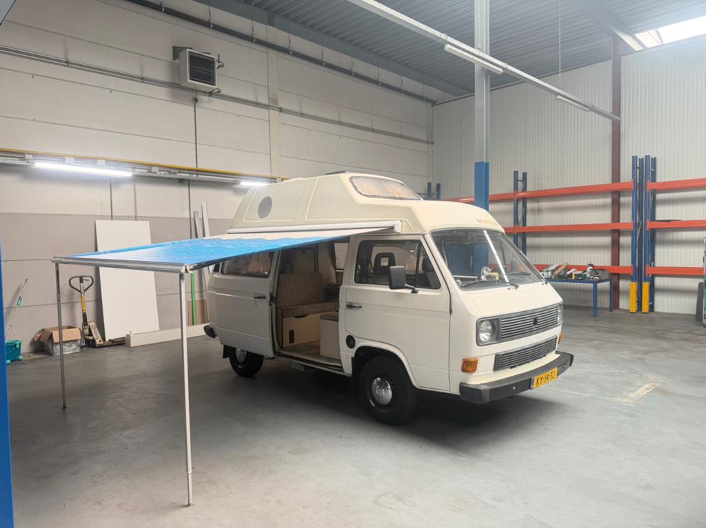 Volkswagen Transporter T3 camper Westfalia 1984  oldtimer, Auto's, Volkswagen, 1660 kg, Wit, Handgeschakeld, 17 km/l